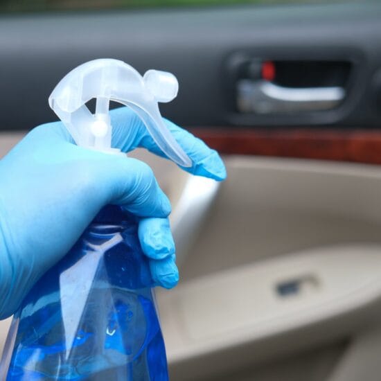 Consumabile necesare pentru o spălătorie auto self-service: ghid complet