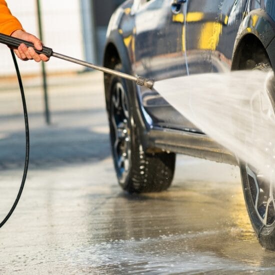 Cele mai frecvente provocari ale proprietarilor de spalatorii auto self-service